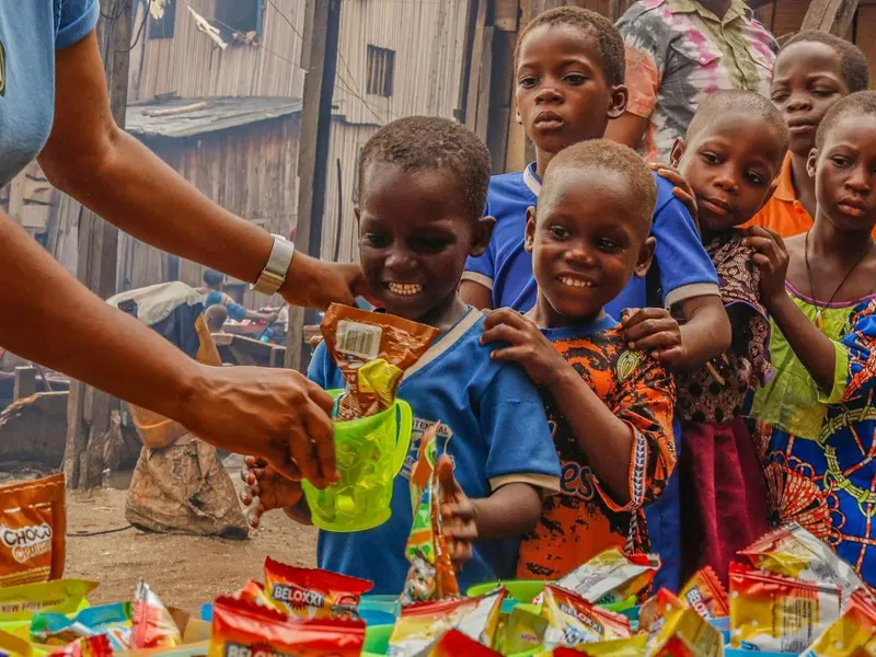 Microplásticos en comida infantil de Nestlé y Danone alarman a Greenpeace