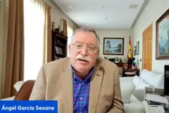 Ángel García Seoane, alcalde de Oleiros, atrae atención mediática internacional