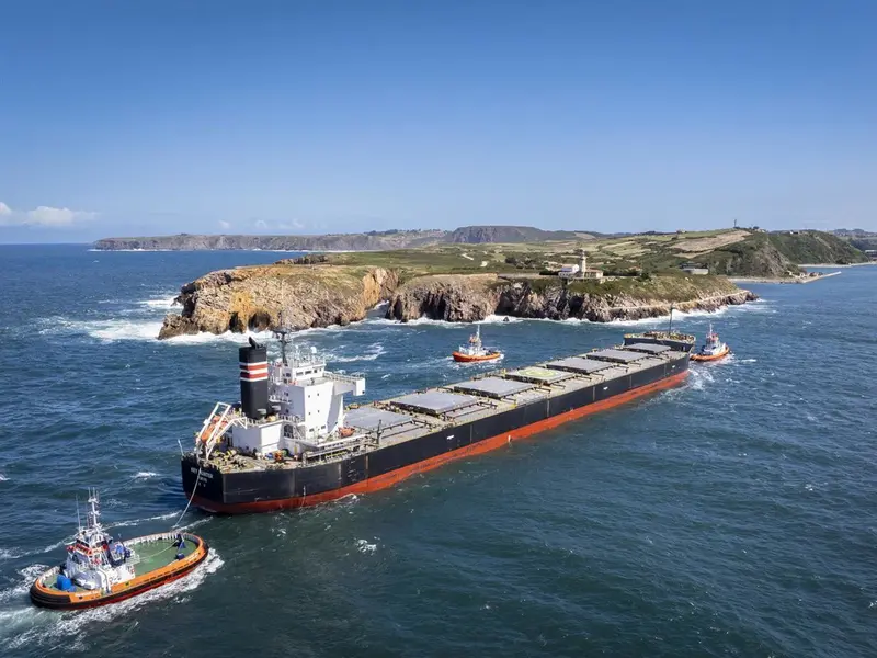 La Autoridad Portuaria de Avilés tramitará el dragado del puerto por vía ordinaria