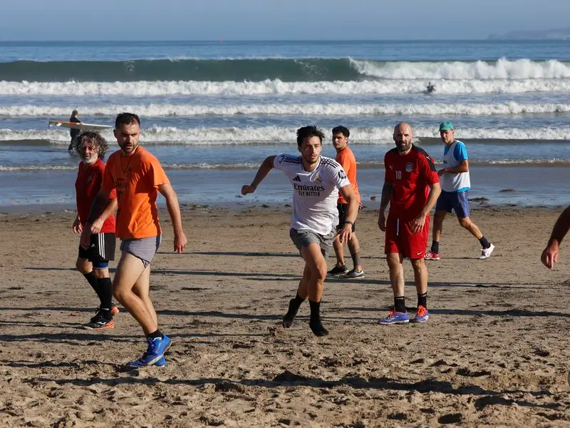 Una tradición de fútbol en Bastiagueiro: 50 años de pachangas dominicales
