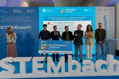 El IES María Casares de Oleiros recibe un premio gallego por un estudio sobre la guerra de Ucrania