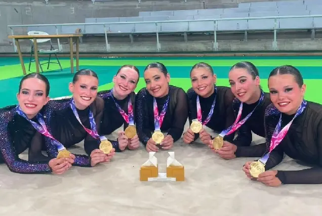El club Ximnasia Oleiros logra la medalla de oro en el Campeonato Nacional de Gimnasia