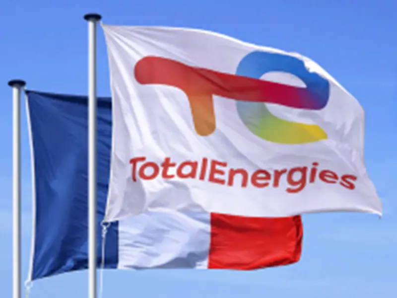 TotalEnergies adquiere la cartera de renovables terrestres de Shell en Europa, incluida España