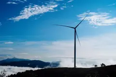 Comisión Europea propone flexibilidad fiscal para impulsar energías renovables