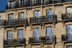 Francia recurre al papel de aluminio para combatir el calor extremo
