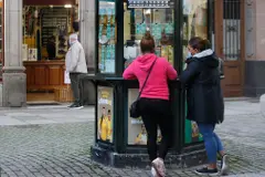 La ONCE reparte 105.000 euros en Santa Cruz, Oleiros