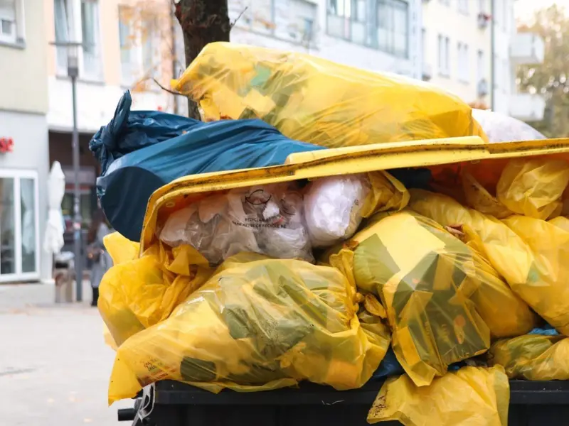 FEMP y Ecoembes firman acuerdo para mejorar gestión de residuos y economía circular