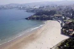 Oleiros contratará 47 trabajadores para el servicio de salvamento este verano