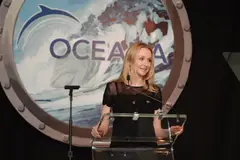 Alexandra Cousteau advierte sobre el deterioro de los océanos y la necesidad de su protección