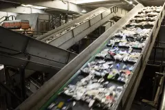 Producción de plásticos circulares en Europa se frena y residuos siguen en vertederos