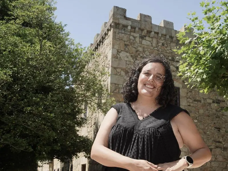 Descubriendo la historia oculta de las fiestas en el castillo de Santa Cruz de Oleiros