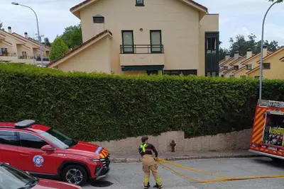 Incendio en Montrove provoca alarma en una urbanización