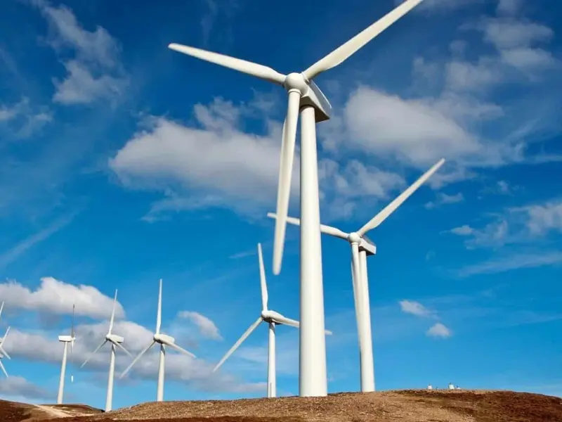 Proponen impuesto eléctrico en la UE, eólica advierte sobre el riesgo de frenar inversiones