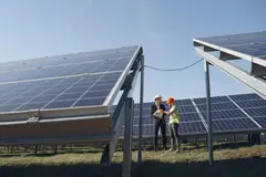 Andalucía potencia la energía solar y recarga eléctrica en espacios naturales de Almería
