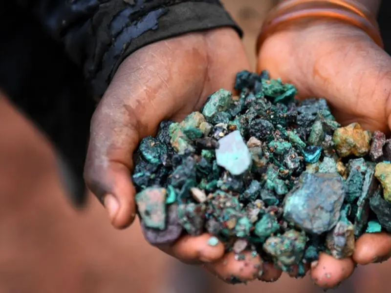 Japón propone reserva común de minerales críticos para desafiar el dominio de China