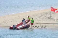 La gestión de la punta de la lengua de Santa Cristina corresponde a A Coruña