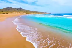 Descubre la playa escondida del Parque Regional de Calblanque en Murcia