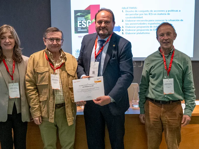 La Universidad de Jaén, galardonada por su liderazgo en sostenibilidad