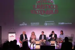 Euskadi impulsa un turismo sostenible centrado en la calidad de vida de sus vecinos