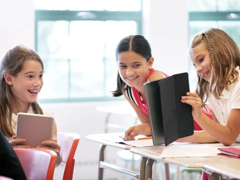 Fundación Repsol premia a centros educativos de Castilla-La Mancha por su compromiso ecológico