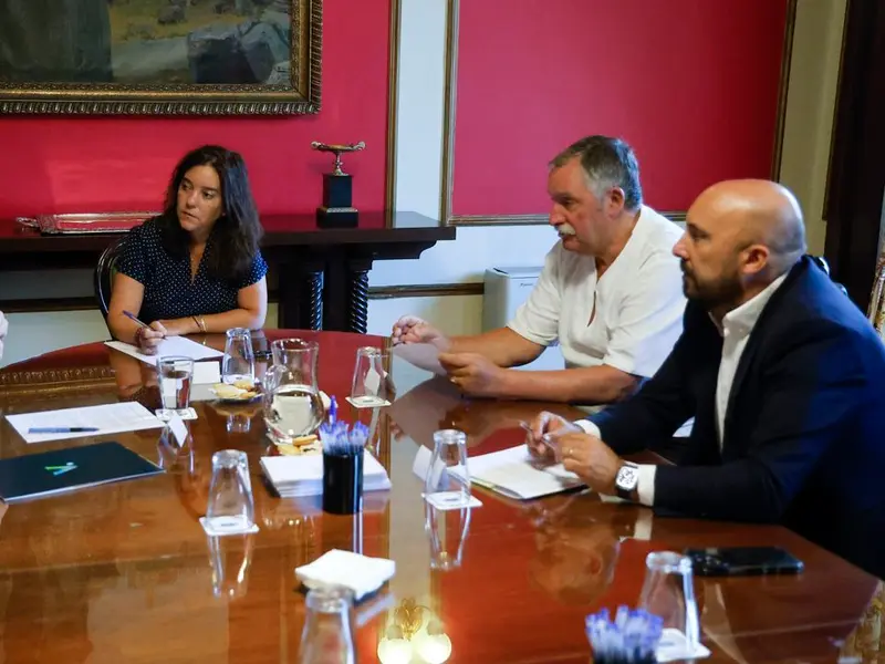 Oleiros impulsa la gobernanza metropolitana junto a A Coruña y Arteixo