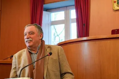 Ángel García Seoane: el alcalde de Oleiros que desafía a la política convencional