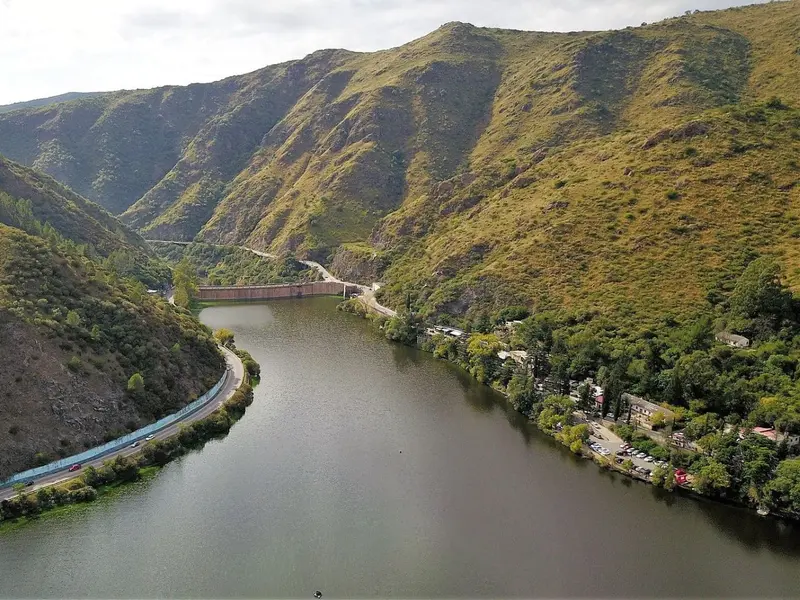 El negacionismo climático de Milei y el recorte ambiental en Argentina