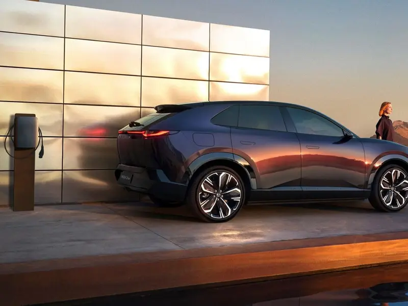 Mazda CX-6e: un SUV eléctrico que redefine el diseño interior con estética japonesa