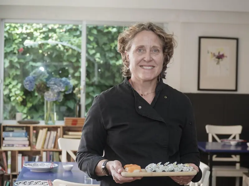 Sara Stothart transforma Casa Paquita en un nuevo templo del sushi en Oleiros