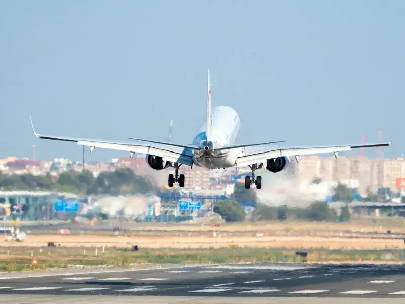 Europa presenta NEATS, una plataforma para mejorar la evaluación del impacto climático de la aviación