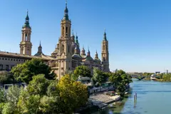 Zaragoza implementa más de 60 refugios climáticos para combatir el calor extremo
