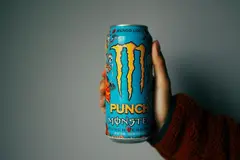 Riesgos de las bebidas energéticas entre menores preocupan a expertos y autoridades