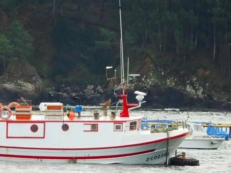 Un pesquero de Lorbé se hunde tras colisionar con otro barco cerca de Ferrol