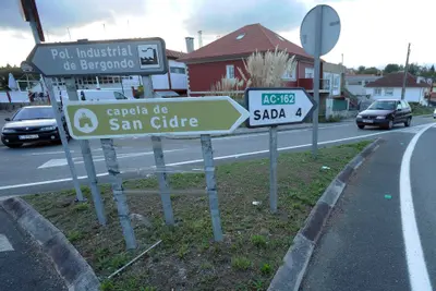 La Xunta licita un plan de 3,5 millones para mejorar carreteras en Oleiros y otras localidades