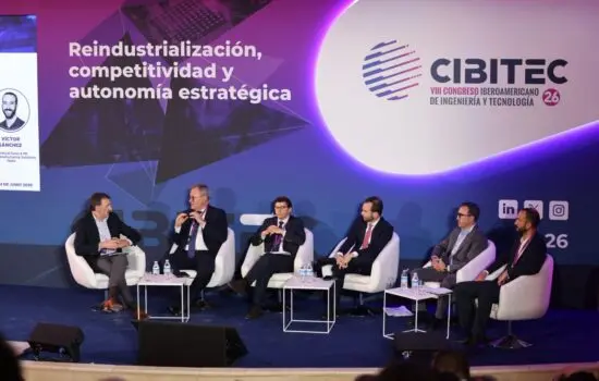 La agroalimentaria enfrenta retos de sostenibilidad y digitalización, según el Gobierno español