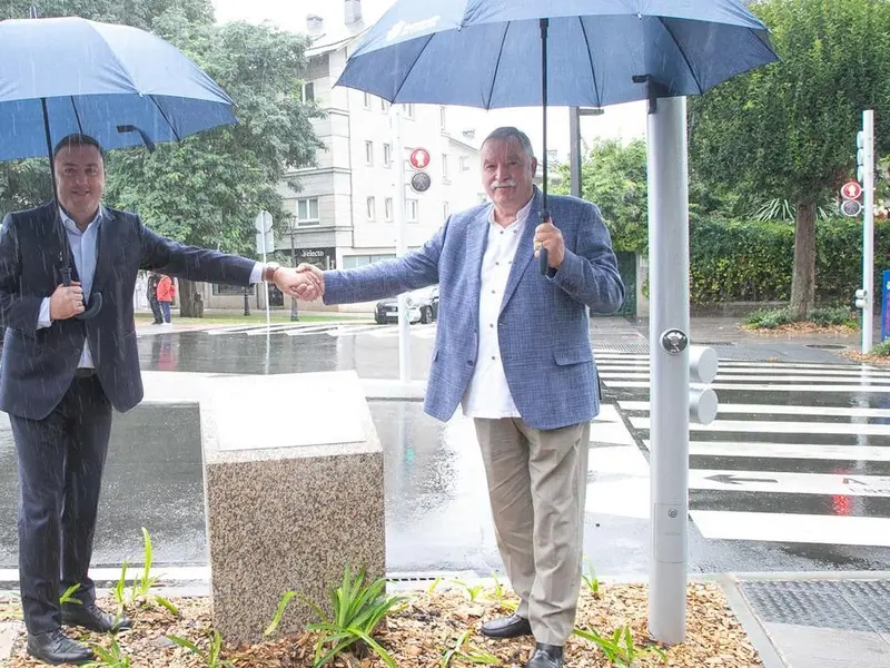 Oleiros asumirá la gestión de la avenida de Santa Cristina y acceso a Bastiagueiro