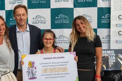 El torneo de golf en Oleiros recauda 5.000 euros para discapacidad intelectual