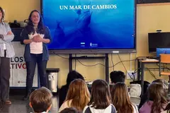 La Diputación fomenta el respeto por los océanos entre los jóvenes de Oleiros