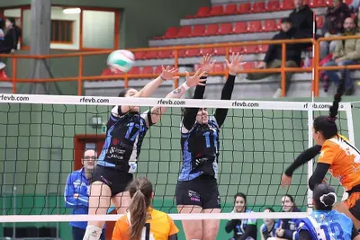 El CV Oleiros se impone al Ekialde y el Zalaeta cae ante el Torrejón