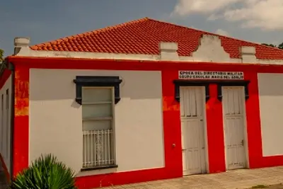 Actividades gratuitas para jóvenes de Oleiros: kayak, cocina y radio en julio