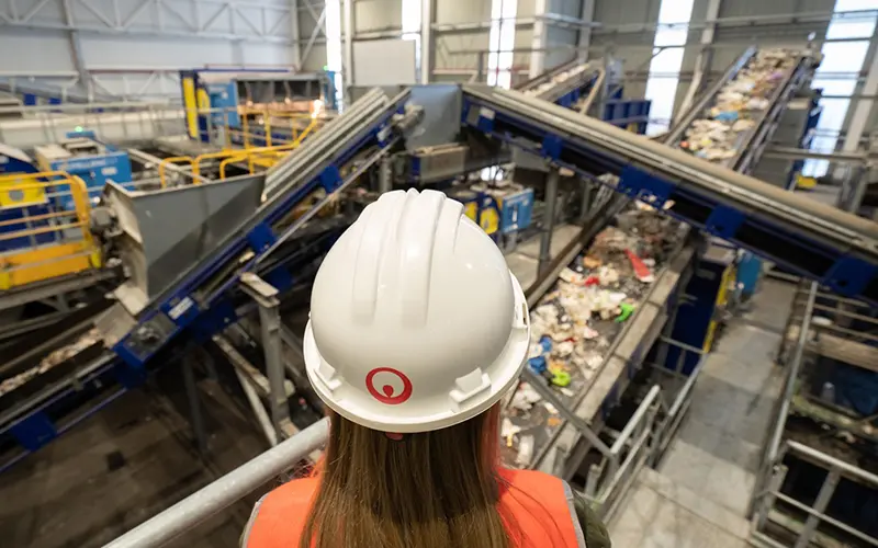 Veolia recibe apoyo del PERTE para reciclar plásticos en España