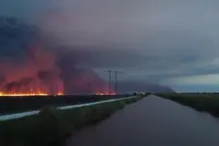 Incendios en los Everglades arrasan más de 2.000 hectáreas en Florida