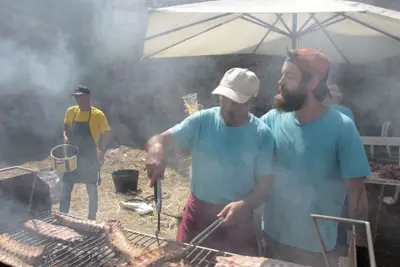 Oleiros celebra la segunda edición de la Festa Invern Nós con música, churrasco y sorteos