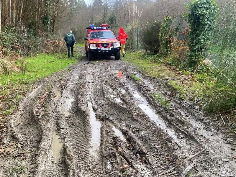 Complicada búsqueda del septuagenario desaparecido en Oleiros