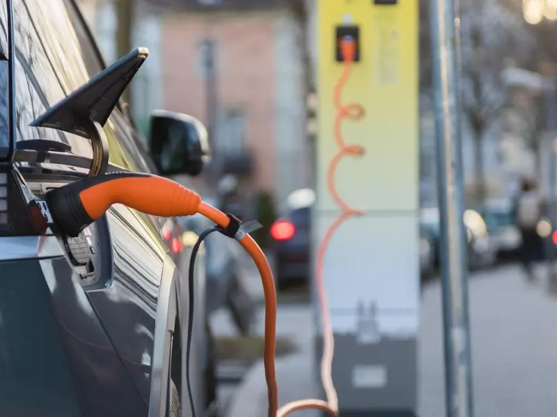 Estudio revela fallos en subvenciones a vehículos eléctricos en España