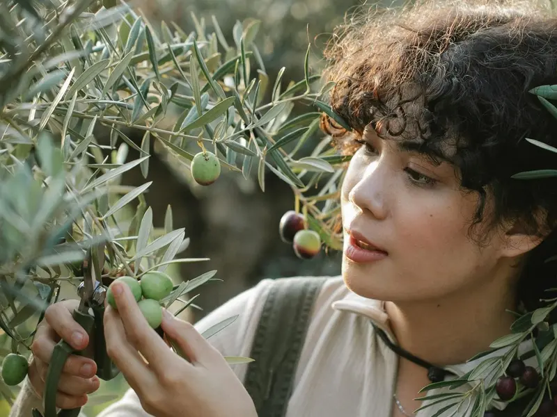 La UE impulsa a las mujeres en la agricultura con nueva plataforma y premios 2026