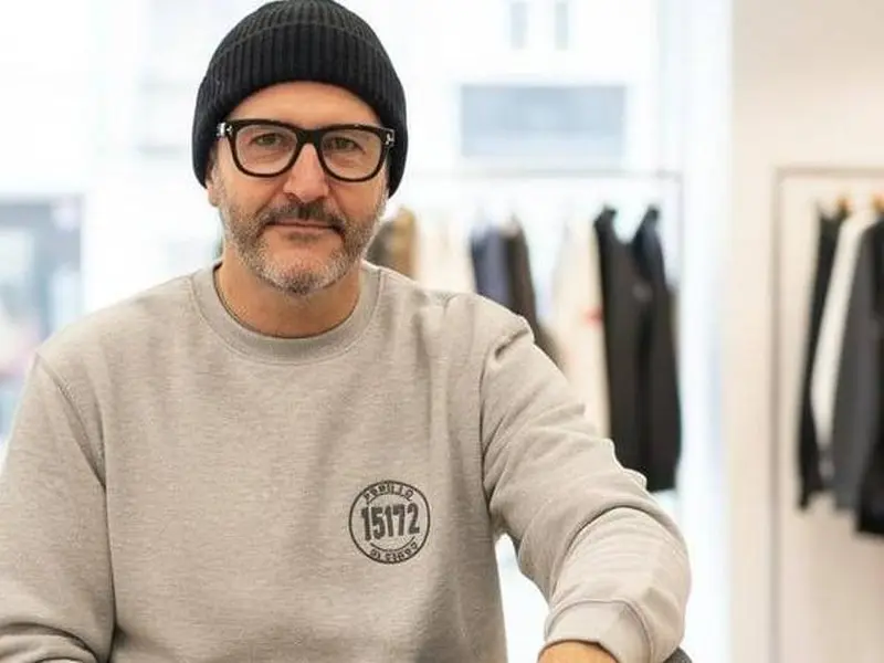 Una sudadera de Perillo se convierte en éxito de ventas en Oleiros