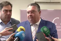 Reunión de la consejera de Sostenibilidad con empresarios de Jaén