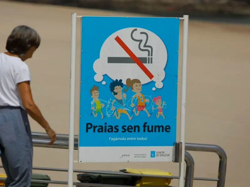 Oleiros avanza en medidas antitabaco con zonas libres de humo