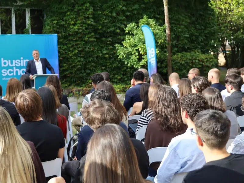La ef business school inaugura el curso de másteres en Oleiros